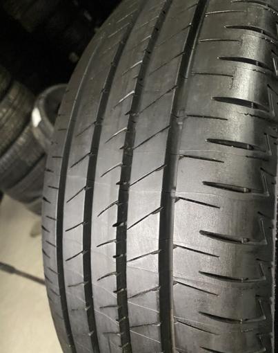 Bridgestone Turanza T005A 215/60 R17