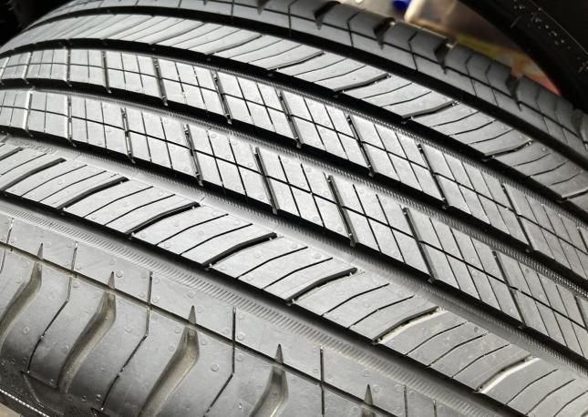 Michelin Primacy Tour A/S 275/50 R21 113Y