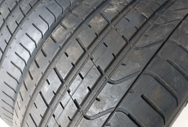 Pirelli P Zero Corsa 275/35 R21