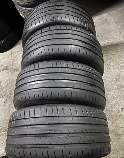 Michelin Pilot Sport 4 S 275/35 R22