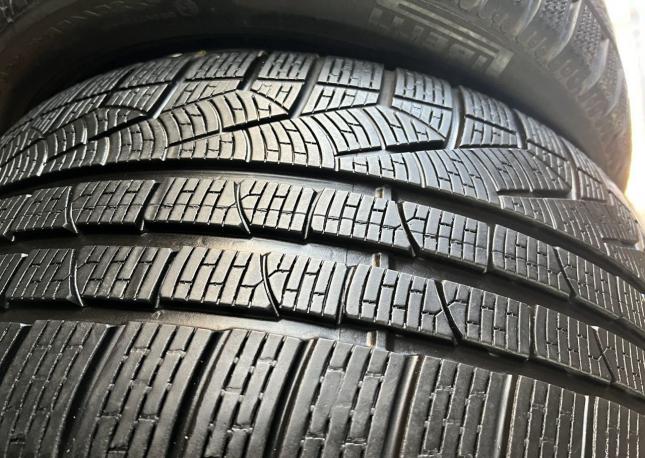 Pirelli Winter Sottozero 240 Serie II 255/40 R18