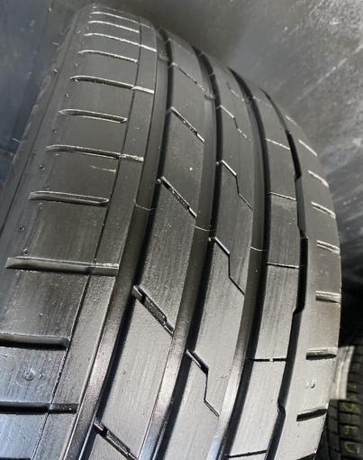 Hankook Ventus S1 Evo3 SUV K127A 235/40 R19