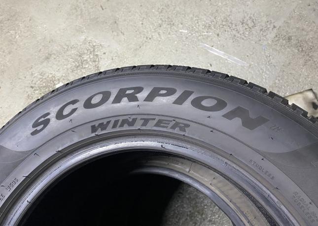 Pirelli Winter Sottozero 3 215/65 R17 99H