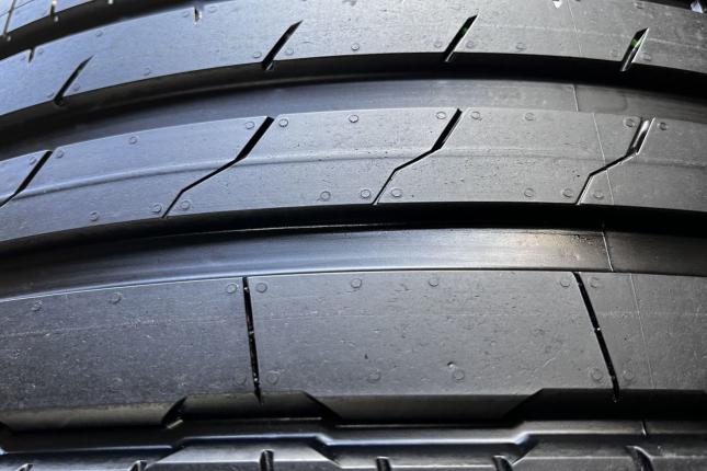 Hankook Ventus S1 Evo 3 K127 285/35 R22