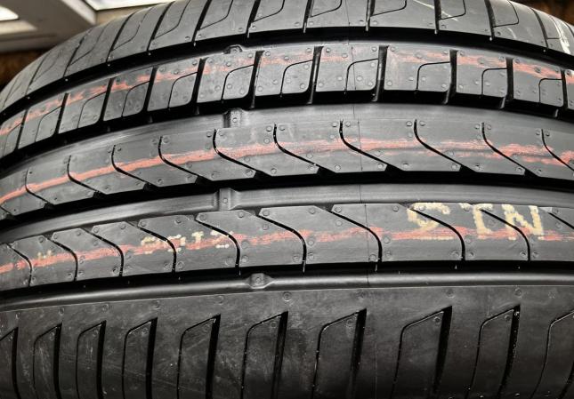 Pirelli Cinturato P7 255/40 R18