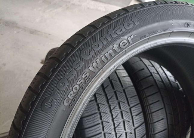 Continental ContiCrossContact Winter 275/40 R22