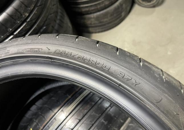 Goodyear Eagle F1 Asymmetric 3 SUV 255/35 R20 97Y