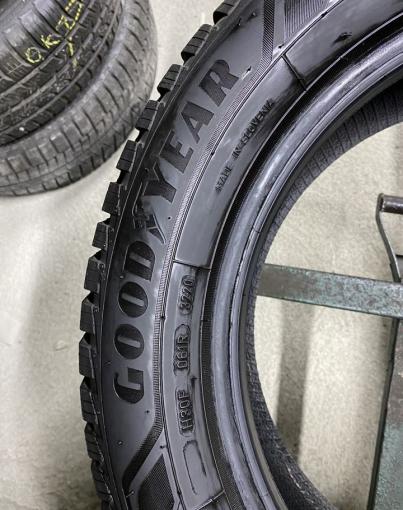 Goodyear Ultra Grip 4+ 205/55 R16