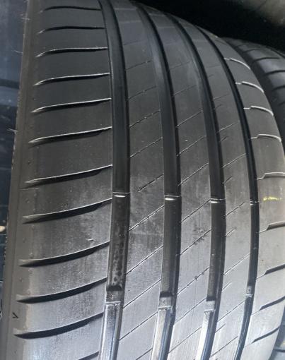 Bridgestone Potenza S005 235/35 R19