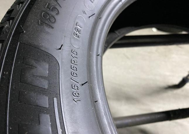 Michelin X-Ice XI3 185/65 R15 92T