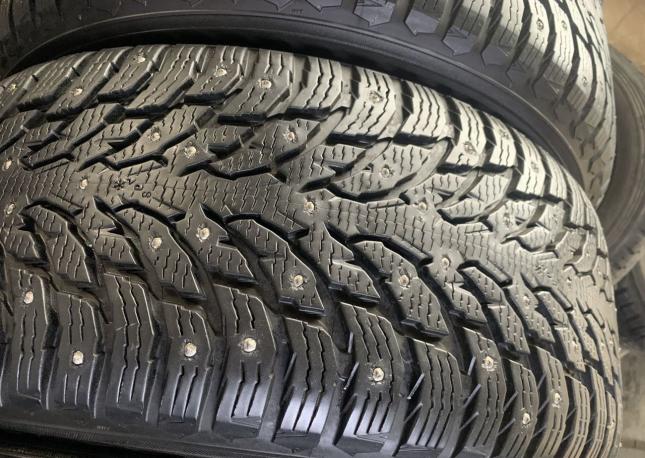 Nokian Tyres Hakkapeliitta 9 285/50 R20