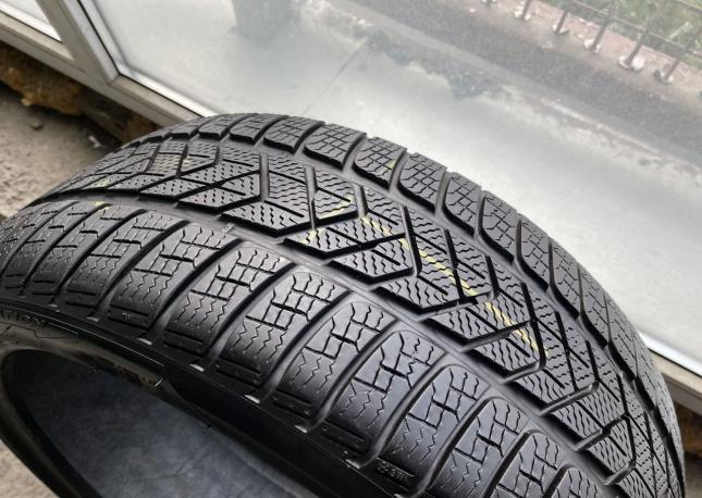 Pirelli Winter Sottozero 3 245/35 R21