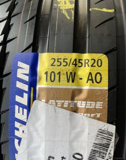 Michelin Latitude Sport 255/45 R20 101W