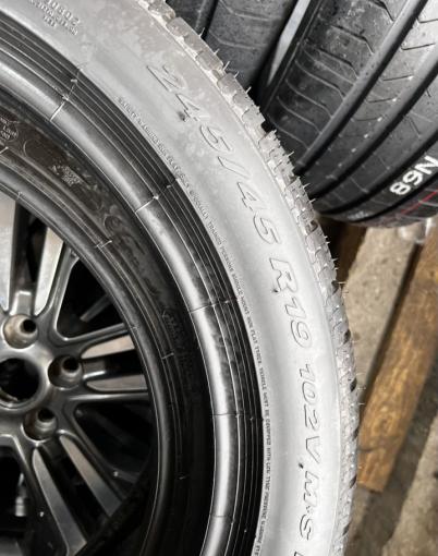 Pirelli Winter Sottozero II 245/45 R19 и 275/40 R19