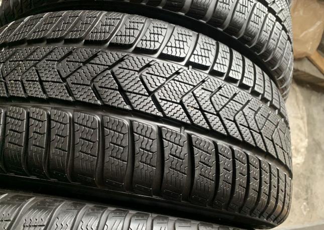 Pirelli Winter Sottozero 3 255/40 R20