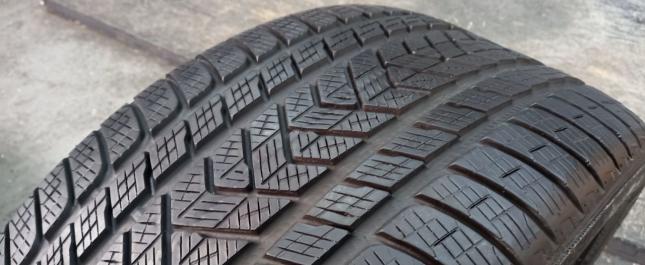 Pirelli Scorpion Winter 295/40 R21 111V