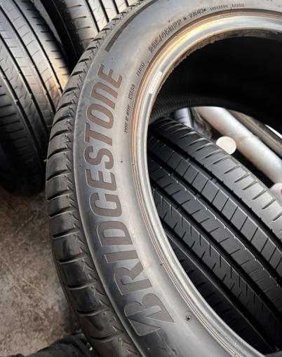 Bridgestone Alenza Sport 285/45 R22