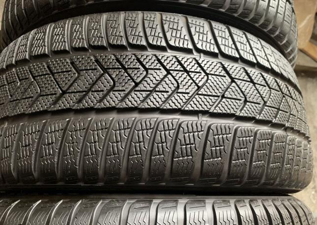 Pirelli Winter Sottozero 3 255/40 R20