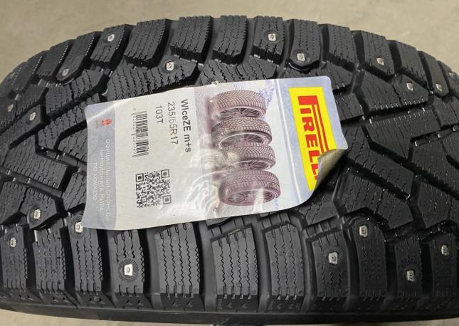 Pirelli Ice Zero 235/55 R17 103T