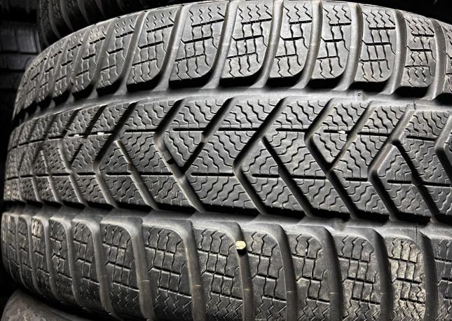 Pirelli Winter Sottozero 245/40 R18