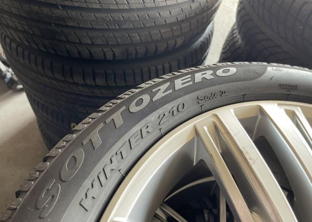 Pirelli Winter Sottozero 240 Serie II 235/50 R19 103H