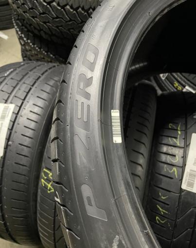 Pirelli P Zero 285/35 R22 и 315/30 R22 107Y