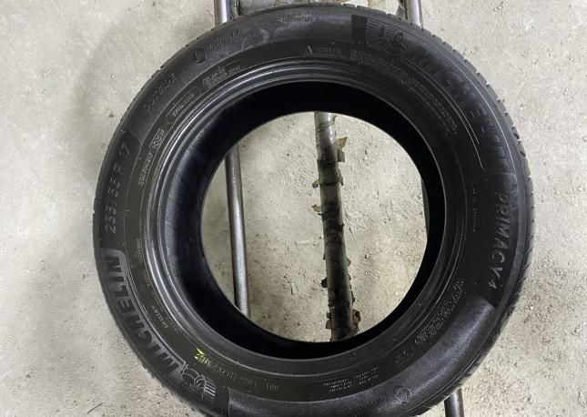 Michelin Primacy 4 235/55 R17