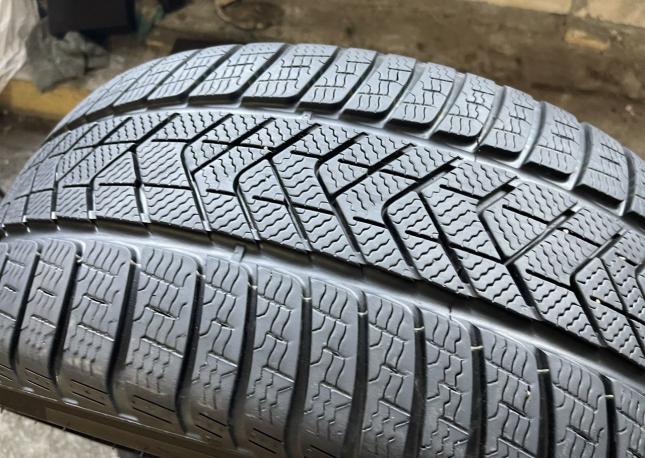 Pirelli Winter Sottozero 3 265/40 R20 104V