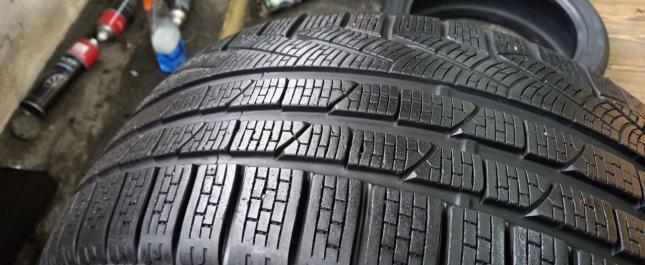 Pirelli Winter Sottozero Serie II 235/35 R19 87V