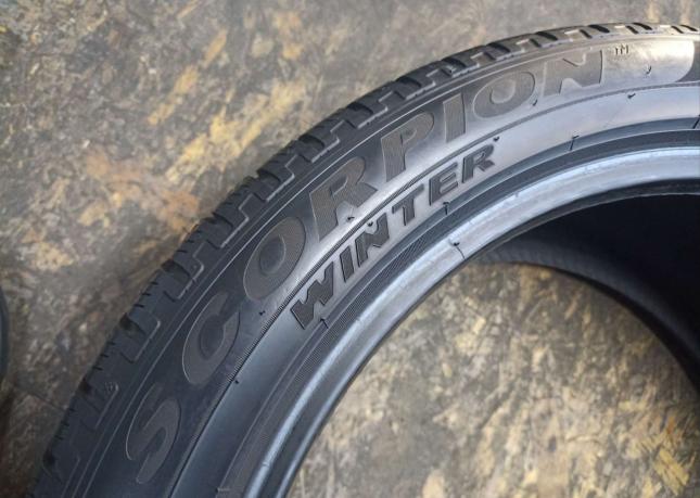 Pirelli Scorpion A/S 285/40 R21