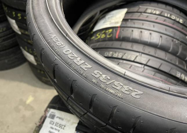 Kumho Ecsta PS91 235/35 R20 92Y