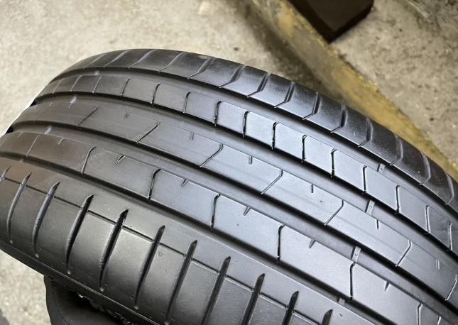 Pirelli P Zero PZ4 225/45 R19 96W