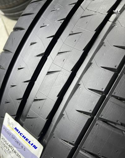 Michelin Pilot Sport 4 S 255/40 R20 101Y