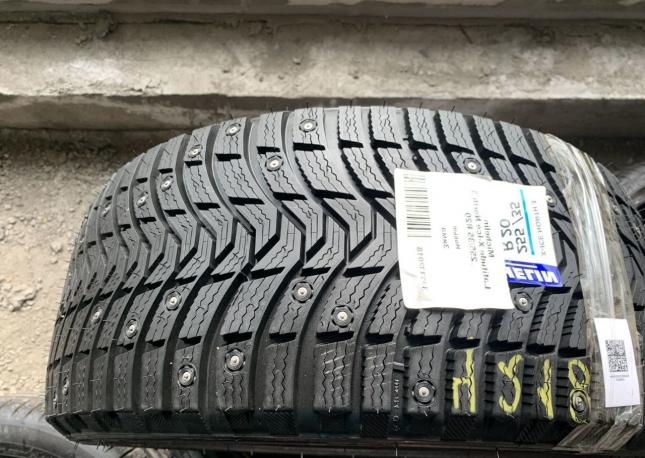 Michelin Latitude X-Ice North 3 255/35 R20