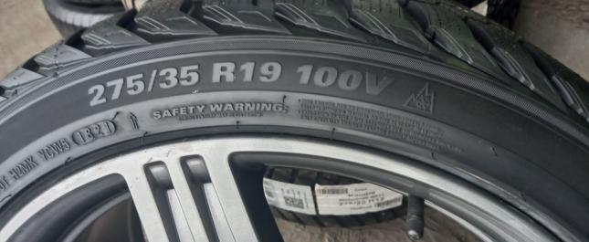 Kumho WinterCraft WP71 275/35 R19 100V