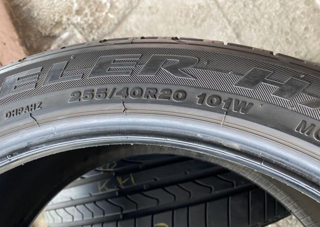 Bridgestone Potenza S001 295/35 R20 и 255/40 R20 101Y