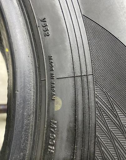 Yokohama Advan dB V552 225/60 R16