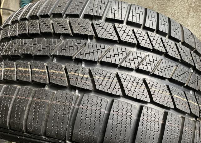 Continental ContiWinterContact TS 810 Sport 285/35 R20 104V