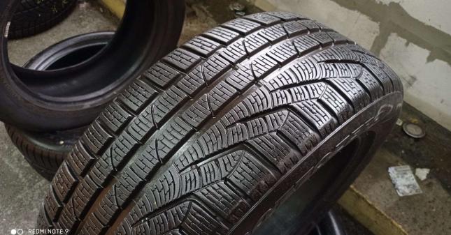 Pirelli Winter Sottozero 240 Serie II 235/55 R18