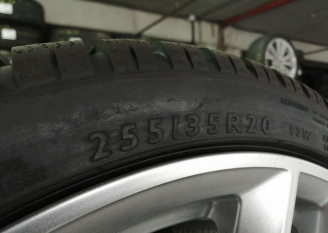 Dunlop SP Winter Sport 3D 255/35 R20