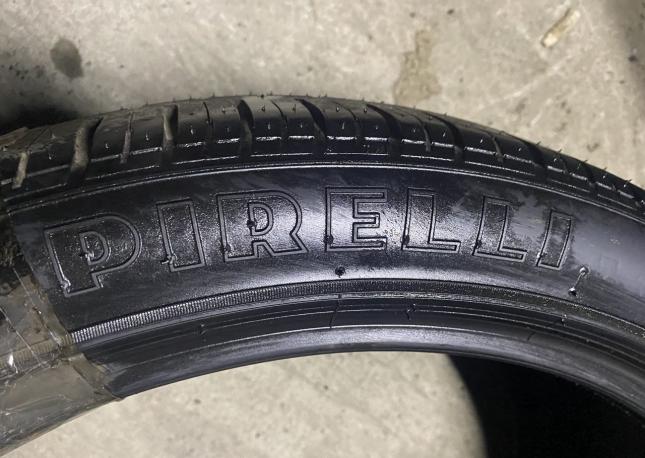 Pirelli P Zero Rosso Asimmetrico 295/35 R21 107Y