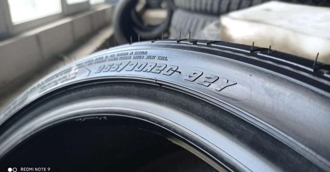Goodyear Eagle F1 Asymmetric 255/30 R20
