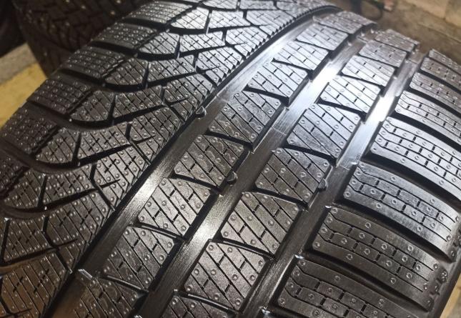 Pirelli Winter Sottozero Serie II 285/30 R22