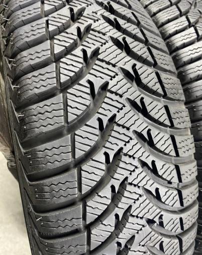 Michelin Alpin A4 185/60 R15