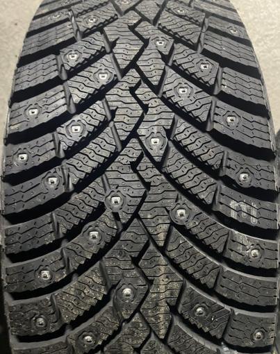 Pirelli Ice Zero 2 225/50 R18