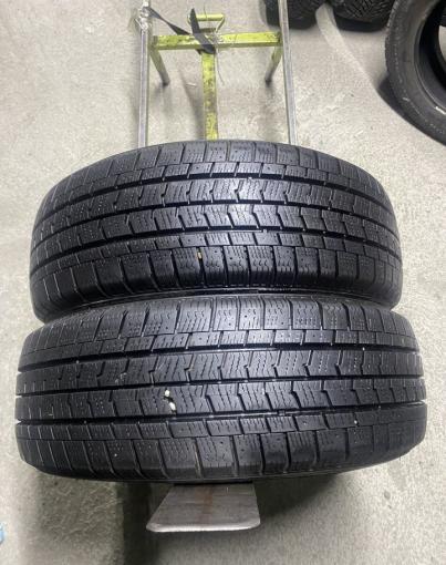 Goodyear Cargo Ultra Grip 215/65 R15C