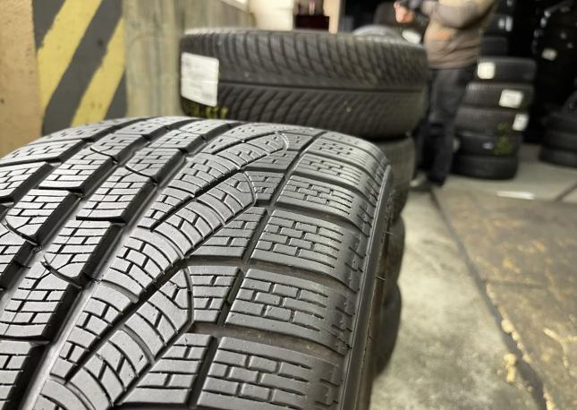 Pirelli Winter Sottozero II 265/35 R19 98W