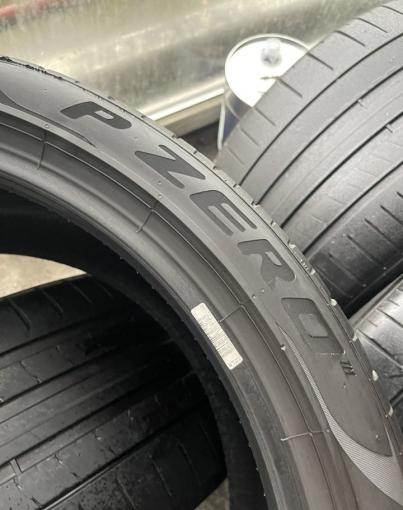 Pirelli P Zero PZ4 275/35 R21 и 315/30 R21 Y