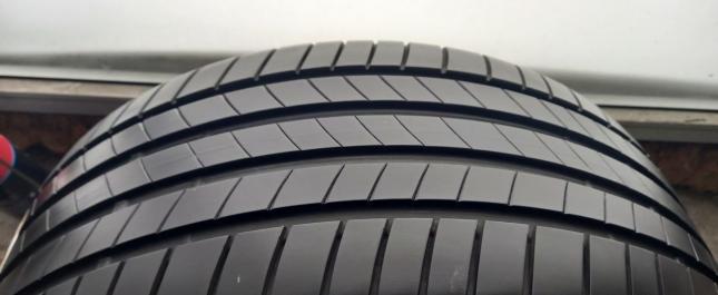 Bridgestone Turanza T005 255/40 R18 99Y