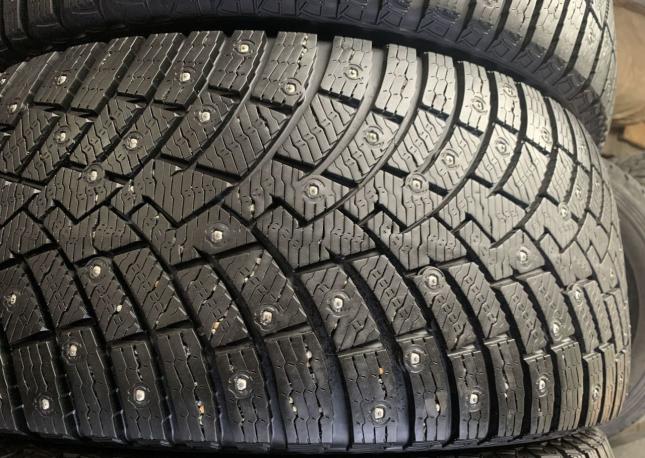 Pirelli Scorpion Ice&amp;Snow 285/50 R20